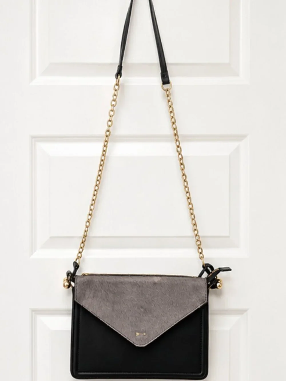 Gianni Bini Black Gray Faux Fur Envelope Crossbody Bag Gold Chain